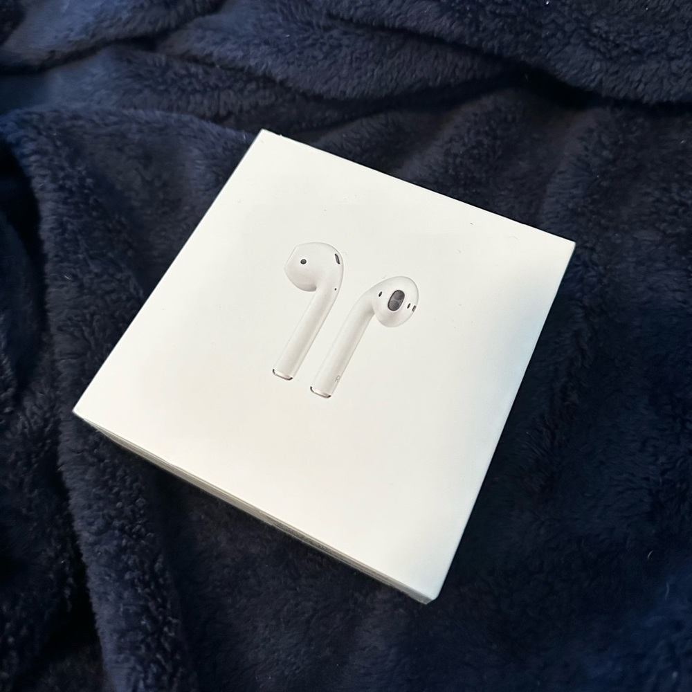 Airpods with charging case